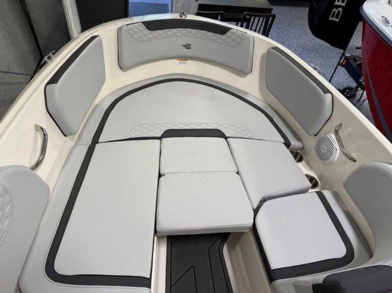 2025 Bayliner M15 US-BLBX2078B525 [photo 3]